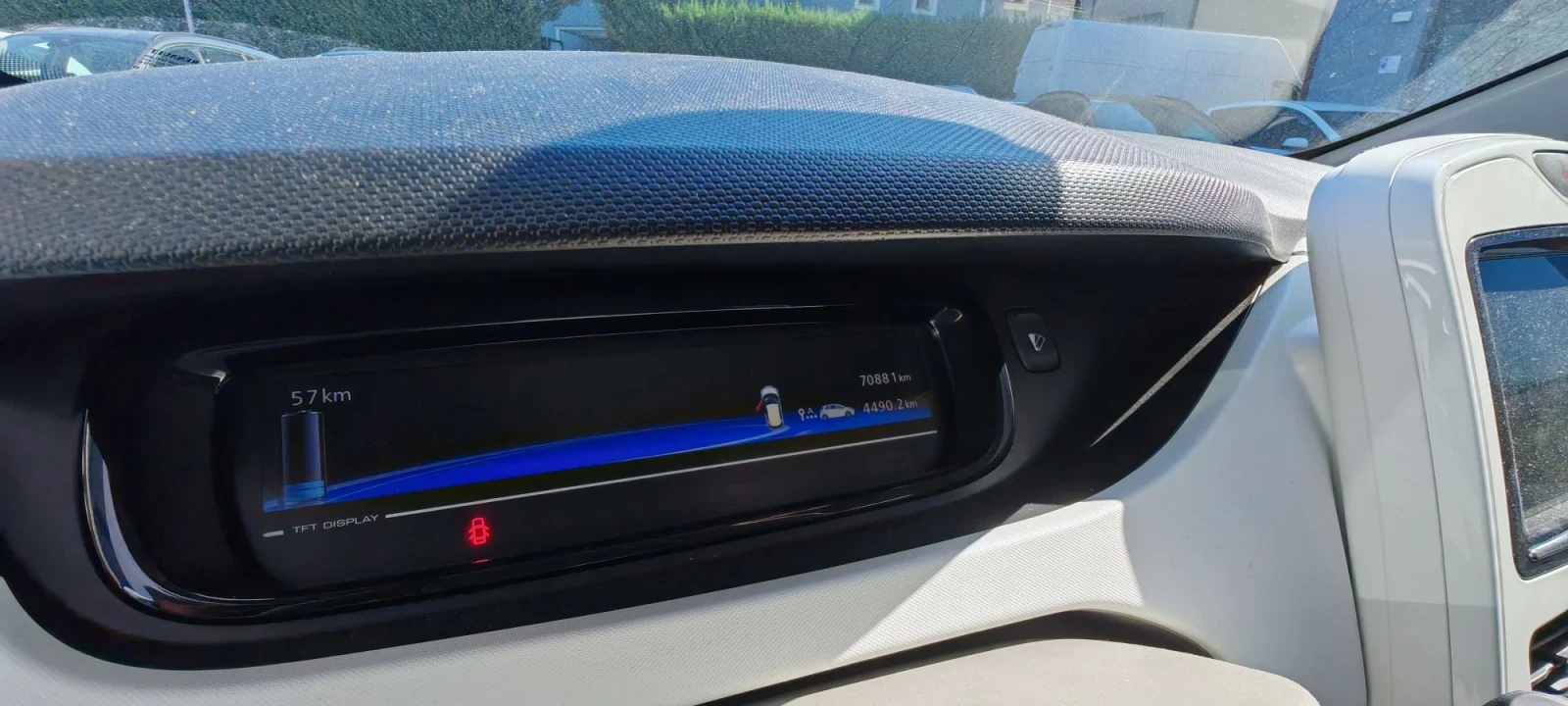 Renault Zoe 42kW/h, снимка 6 - Автомобили и джипове - 56275915