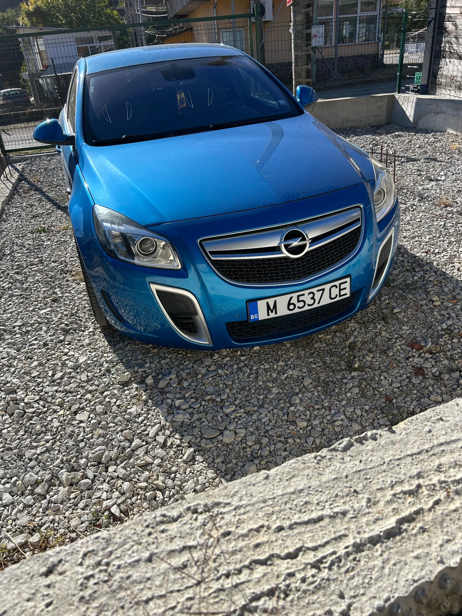 Opel Insignia, снимка 3 - Автомобили и джипове - 56345542