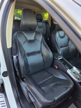 Volvo XC60 3.0 T6 SUMMUM 4x4, снимка 10