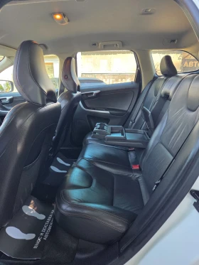 Volvo XC60 3.0 T6 SUMMUM 4x4, снимка 12