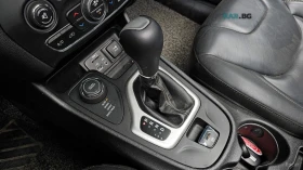 Jeep Cherokee 2.4* AWD* LONGITUDE HIGH* ПОДГРЕВ* ПАНОРАМА* КАМЕР, снимка 8