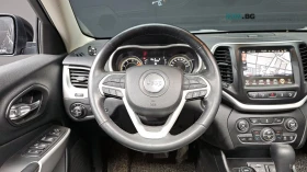 Jeep Cherokee 2.4* AWD* LONGITUDE HIGH* ПОДГРЕВ* ПАНОРАМА* КАМЕР, снимка 11