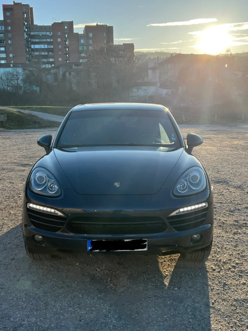 Porsche Cayenne 3.0 D Panorama, снимка 1 - Автомобили и джипове - 48201211