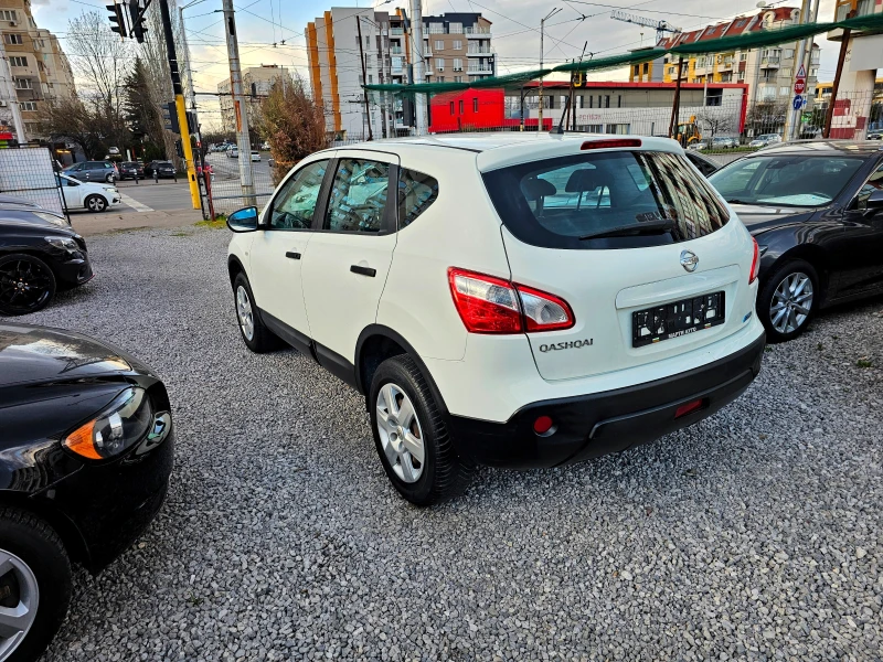 Nissan Qashqai 1.5D-110kc, снимка 6 - Автомобили и джипове - 49530505