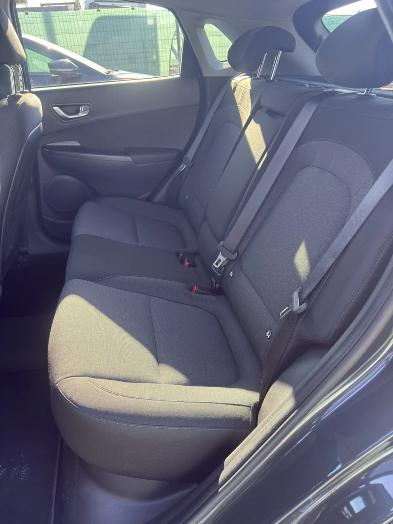 Hyundai Kona 64KWh/PRIME/ГАРАНЦИЯ SOH100% /BLUELINK, снимка 11 - Автомобили и джипове - 52706537