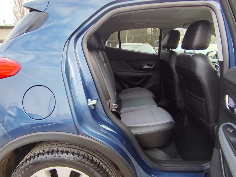 Opel Mokka 1.6CDTi* 4X4* КОЖА* ПОДГРЕВ СЕДАЛКИ/ВОЛАН* EU6B* , снимка 10 - Автомобили и джипове - 52875892