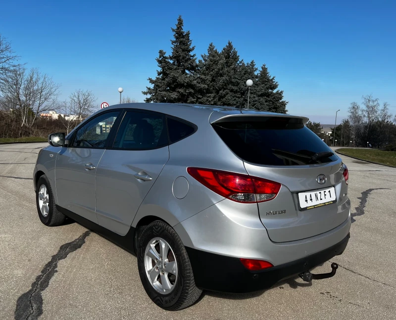 Hyundai IX35 2000 бензин, снимка 4 - Автомобили и джипове - 53500464