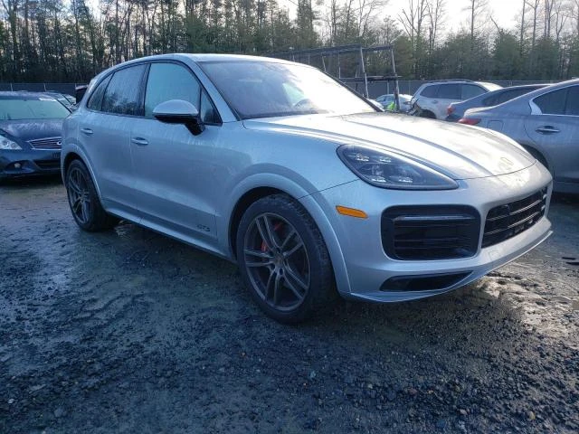 Porsche Cayenne GTS, снимка 3 - Автомобили и джипове - 48140824