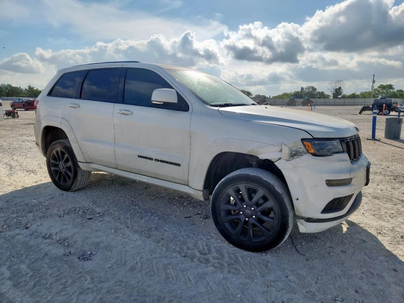 Jeep Grand cherokee 2018 JEEP GRAND CHEROKEE OVERLAND - 26000 лв. / 13293.59 € - 47093684 1