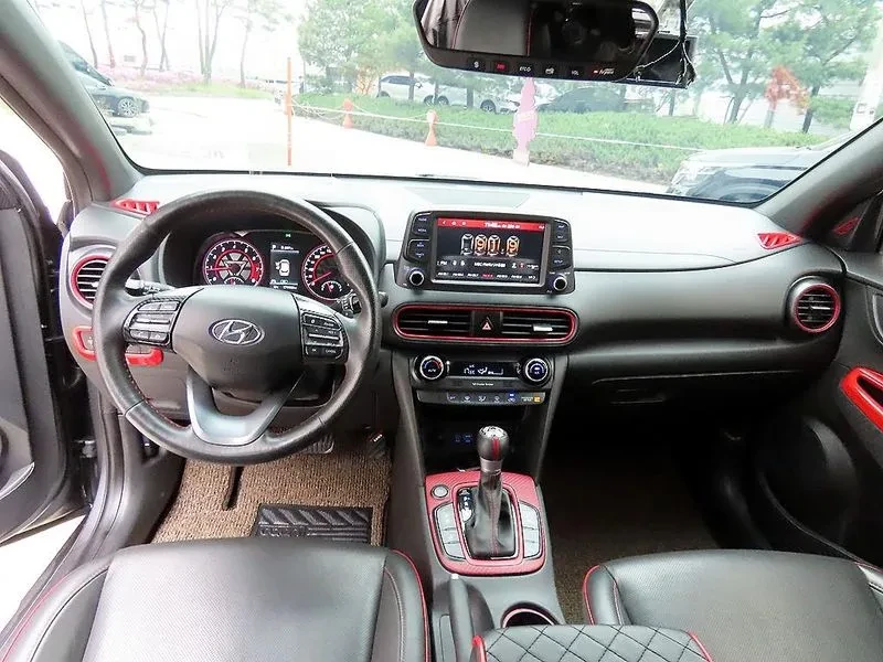 Hyundai Kona 1.6 Turbo 2Wd Iron Man Edition, снимка 7 - Автомобили и джипове - 55616281