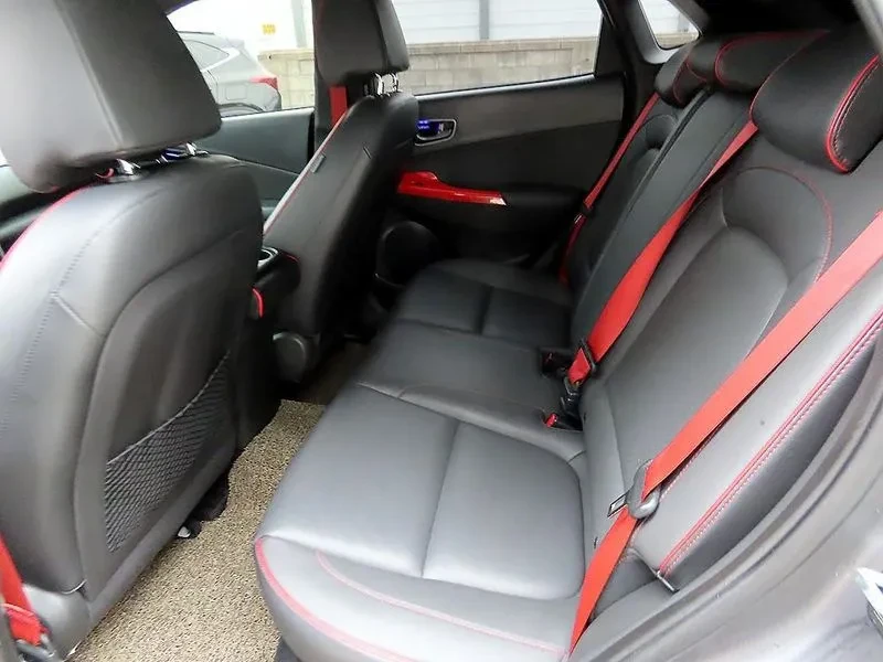 Hyundai Kona 1.6 Turbo 2Wd Iron Man Edition, снимка 6 - Автомобили и джипове - 55616281