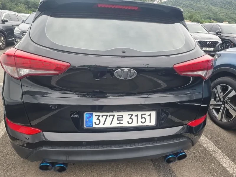 Hyundai Tucson 2.0 - САМО 30% АВАНС, снимка 2 - Автомобили и джипове - 56065843