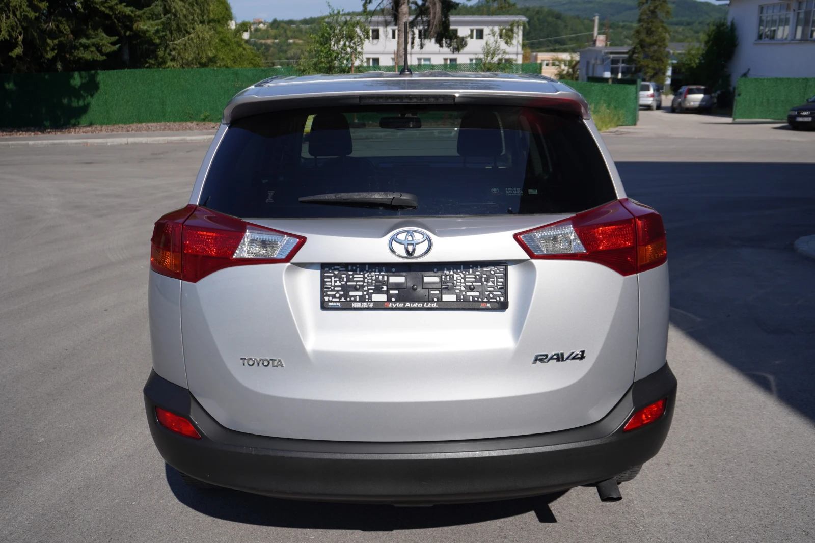 Toyota Rav4 2.2D4D 126KC - изображение 4