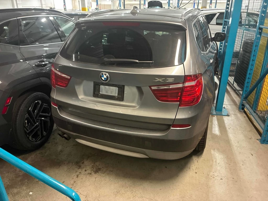 BMW X3 * 28i * CARFAX *    | Mobile.bg   4