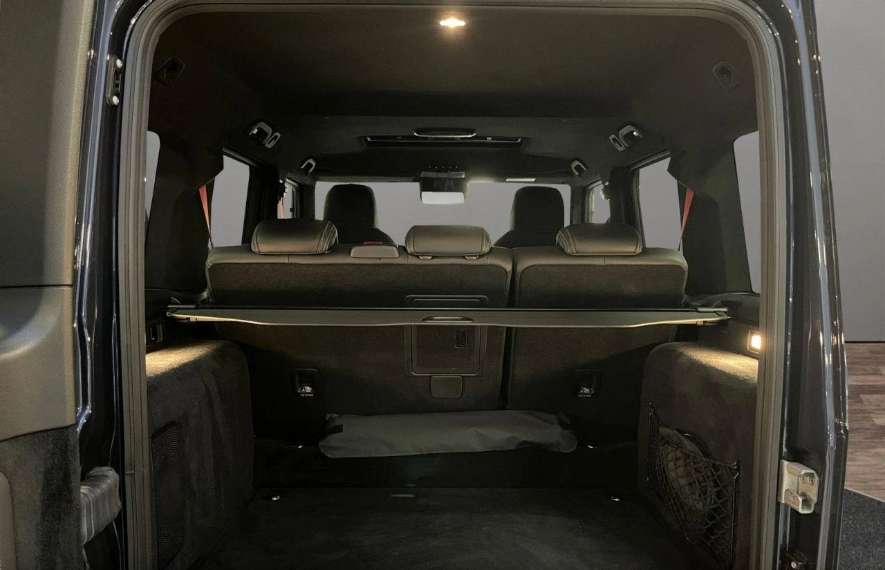 Mercedes-Benz G 450 d 4-MATIC AMG-LINE BURMESTER NIGHT, снимка 10 - Автомобили и джипове - 53802115