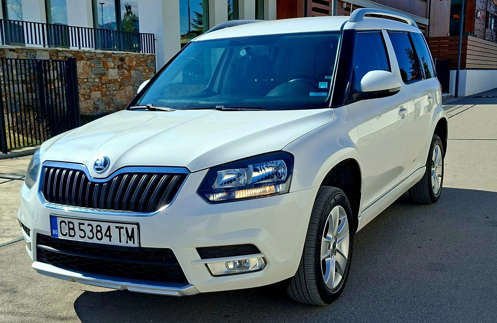Skoda Yeti 2.0.TDI 4x4 FULL MAX | Auto.bg — изображение 1
