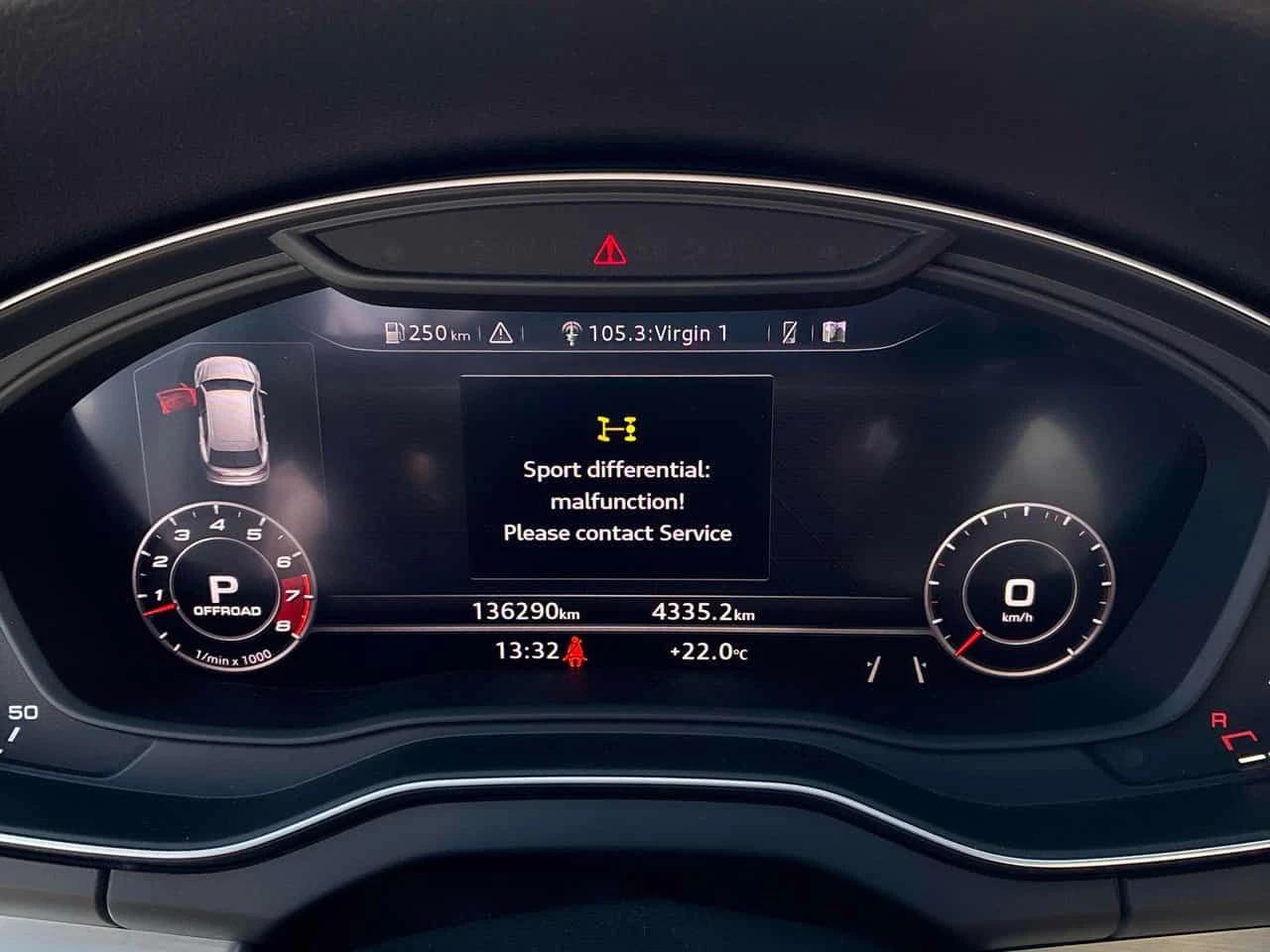 Audi SQ5 Technik  CARFAX, снимка 17 - Автомобили и джипове - 54297066