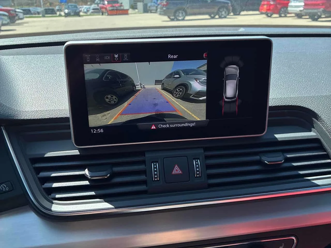 Audi SQ5 Technik  CARFAX, снимка 16 - Автомобили и джипове - 54297066