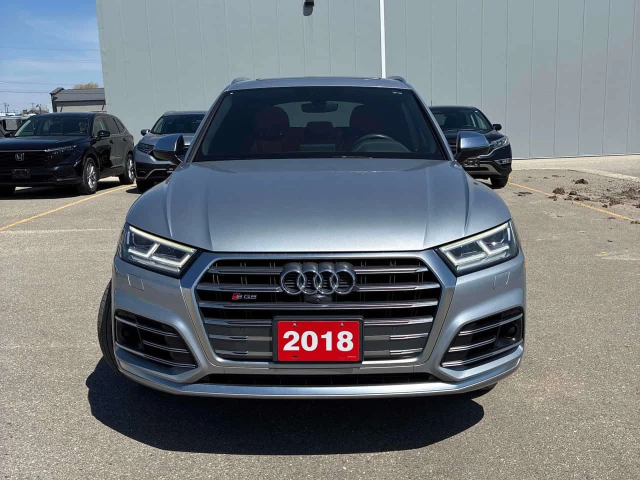 Audi SQ5 Technik  CARFAX, снимка 6 - Автомобили и джипове - 54297066