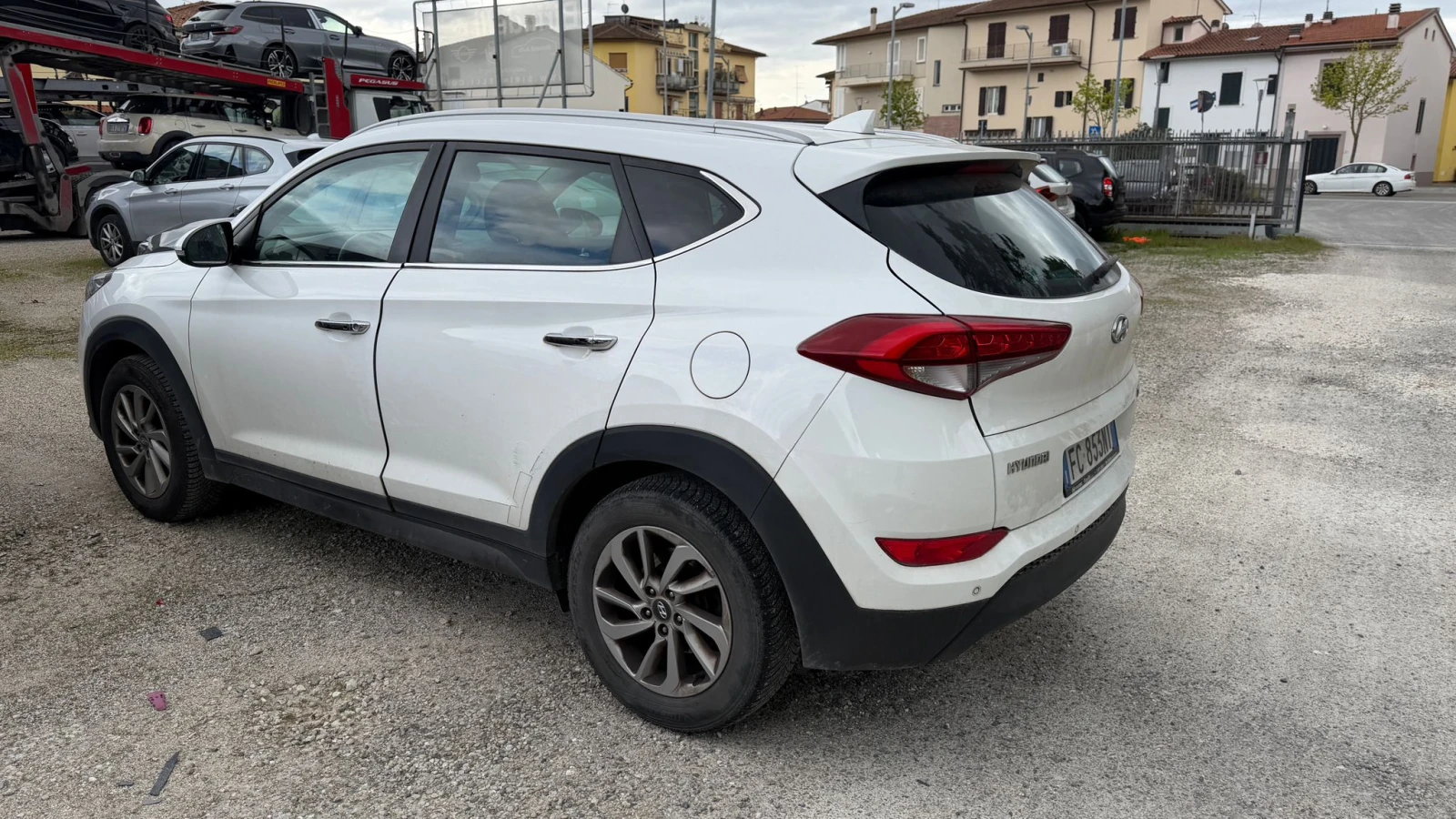 Hyundai Tucson 1.7CRDI XPOSSIBLE-������ | Mobile.bg � ����������� 2