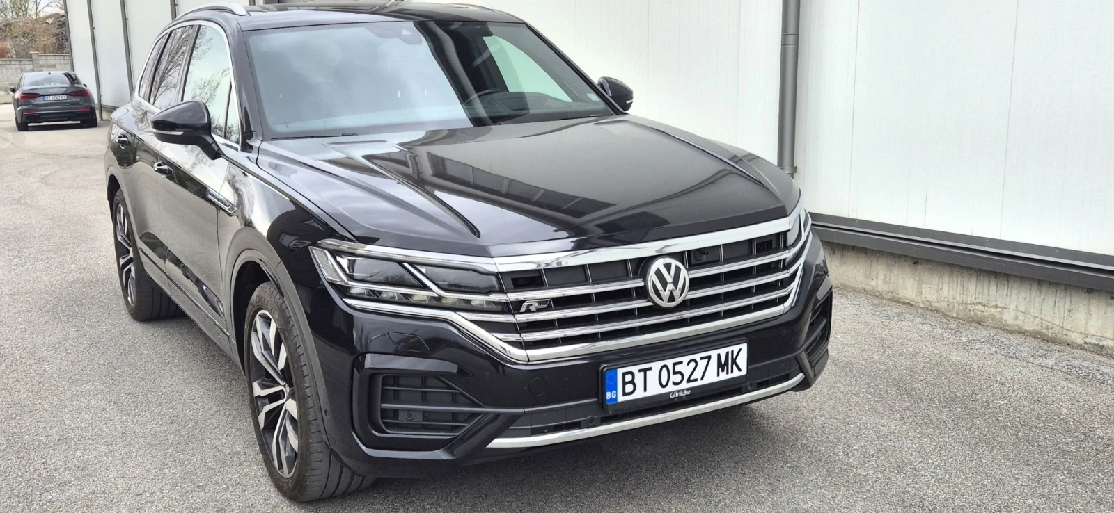VW Touareg V6 TDI 4MOTION R-line Всички екстри