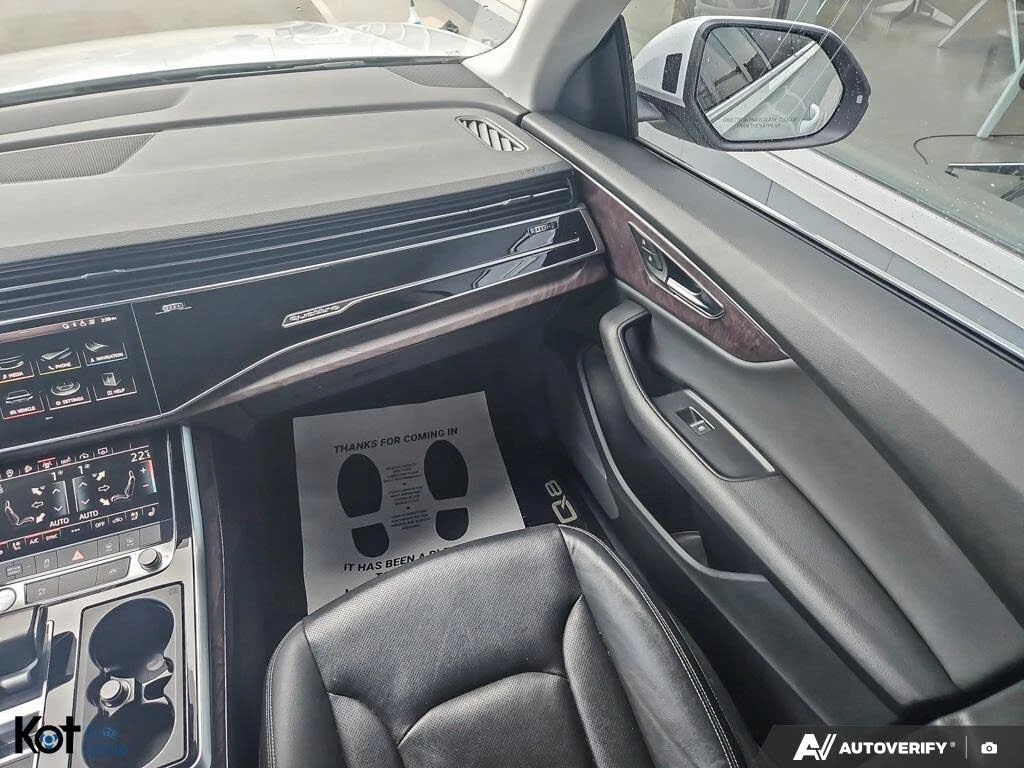 Audi Q8 Progressiv 55 TFSI, снимка 13 - Автомобили и джипове - 55094929