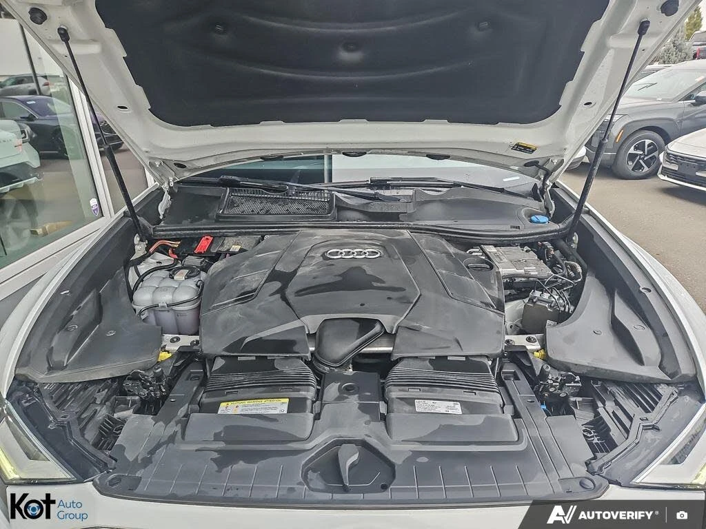 Audi Q8 Progressiv 55 TFSI, снимка 16 - Автомобили и джипове - 55094929
