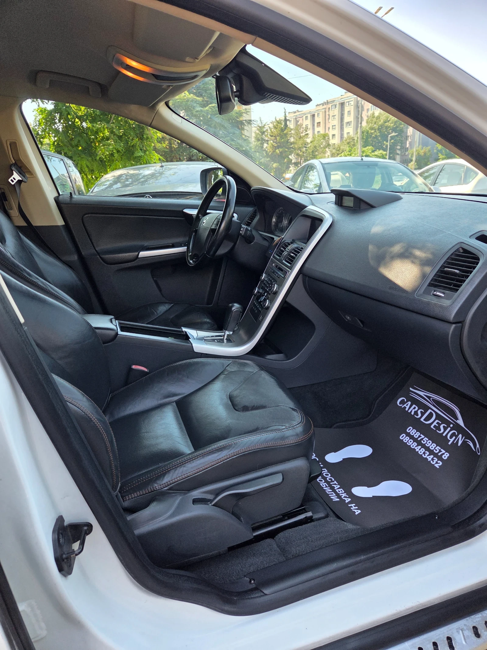 Volvo XC60 3.0 T6 SUMMUM 4x4, снимка 9 - Автомобили и джипове - 55242283