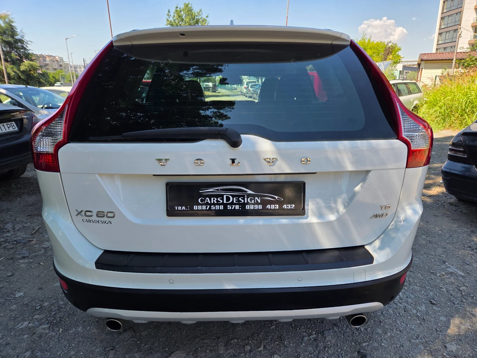 Volvo XC60 3.0 T6 SUMMUM 4x4, снимка 6 - Автомобили и джипове - 55242283