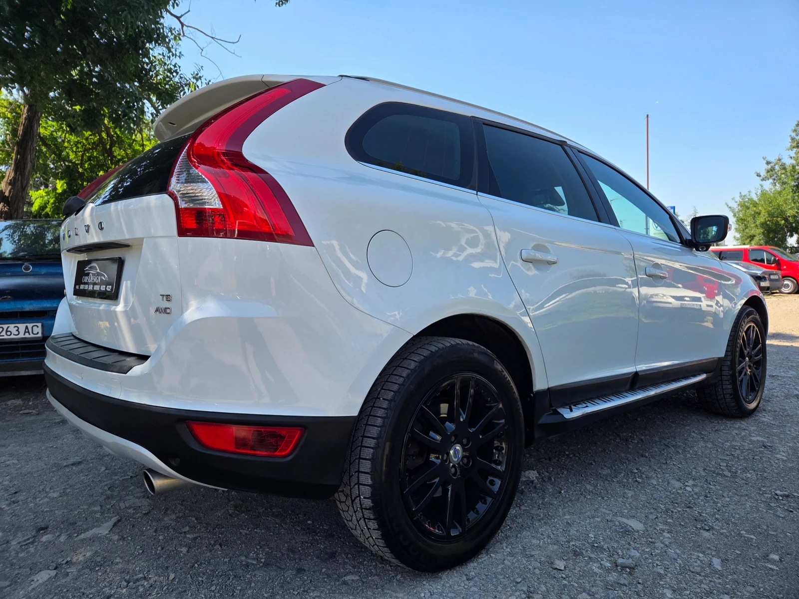 Volvo XC60 3.0 T6 SUMMUM 4x4, снимка 5 - Автомобили и джипове - 55242283