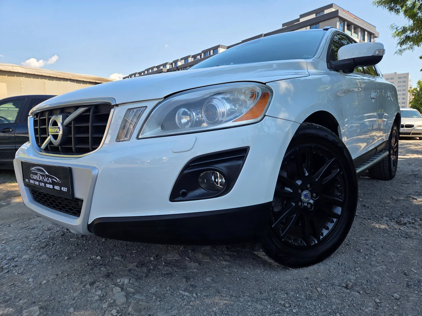 Volvo XC60 3.0 T6 SUMMUM 4x4, снимка 2 - Автомобили и джипове - 55242283
