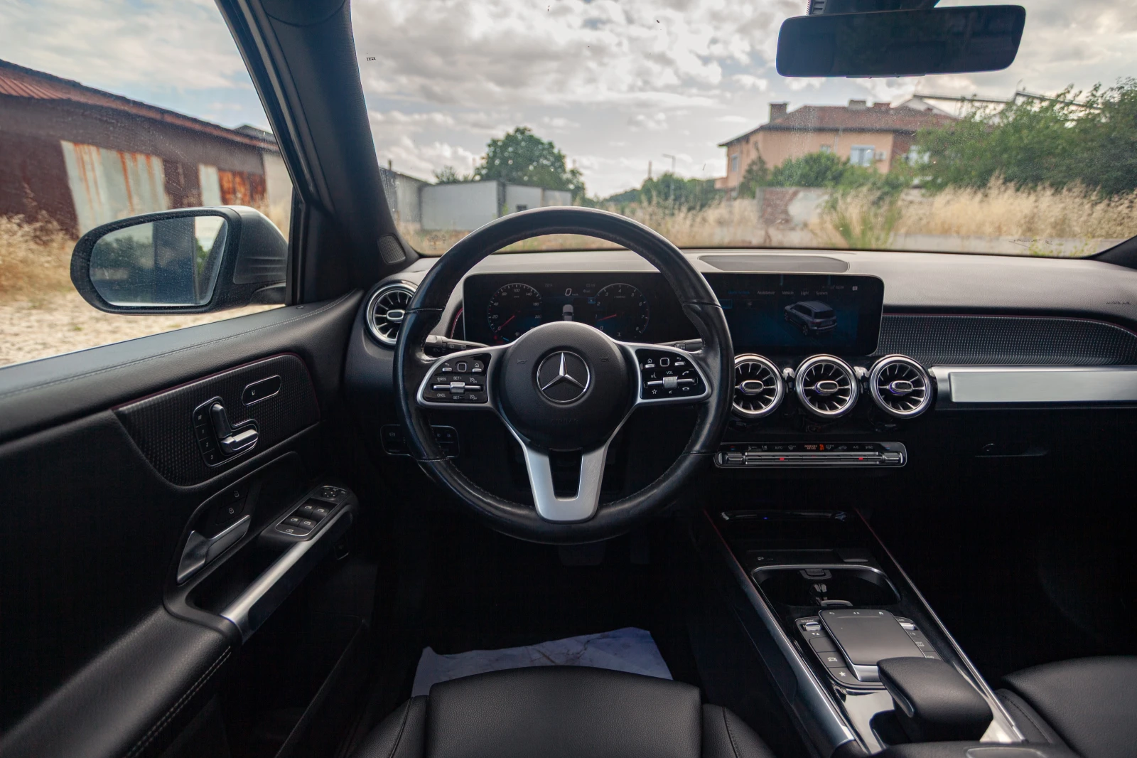 Mercedes-Benz GLB 250 4x4, снимка 9 - Автомобили и джипове - 55243959