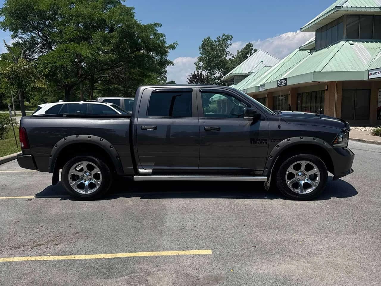 Dodge RAM 1500 * Night * CARFAX * ЦЕНА ДО БГ, снимка 3 - Автомобили и джипове - 55250680