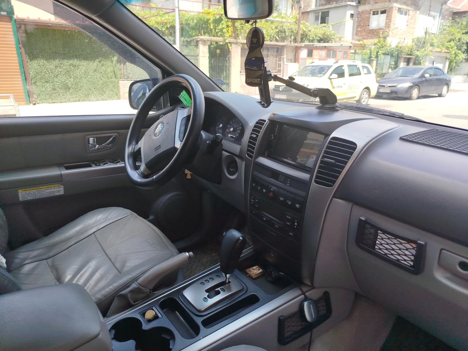 Kia Sorento, снимка 2 - Автомобили и джипове - 55904500