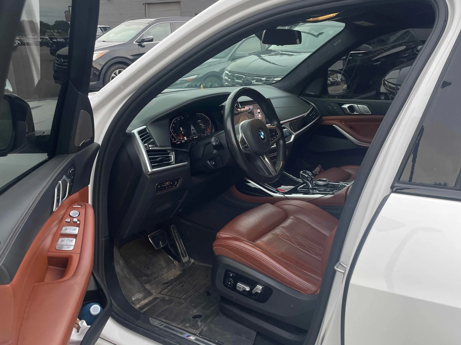 BMW X7 xDrive40i | CARFAX | АВТОФИНАНСИРАНЕ, снимка 7 - Автомобили и джипове - 56060089