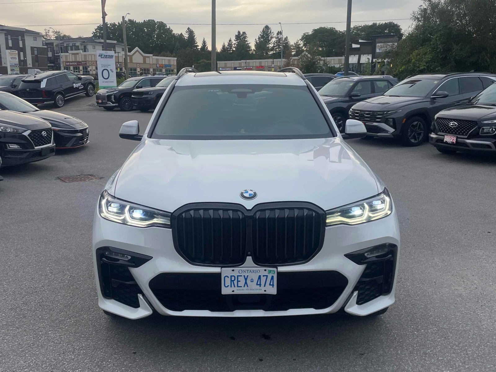 BMW X7 xDrive40i | CARFAX | АВТОФИНАНСИРАНЕ, снимка 2 - Автомобили и джипове - 56060089
