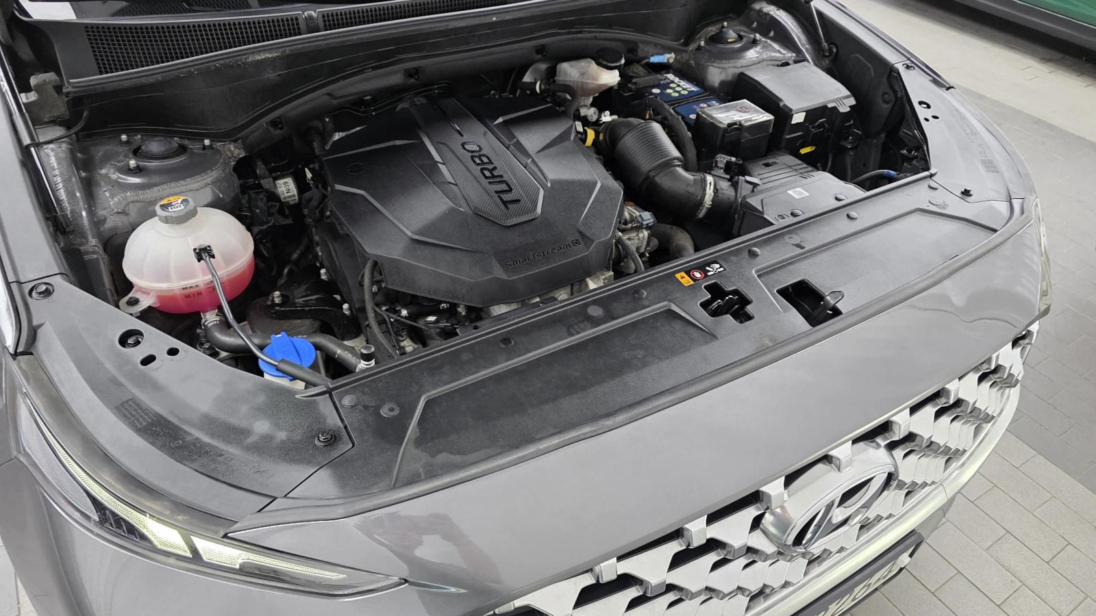 Hyundai Santa fe 2.2 Premium* ПОДГРЕВ ВОЛАН* КРАЙНА ЦЕНА, снимка 6 - Автомобили и джипове - 56133597