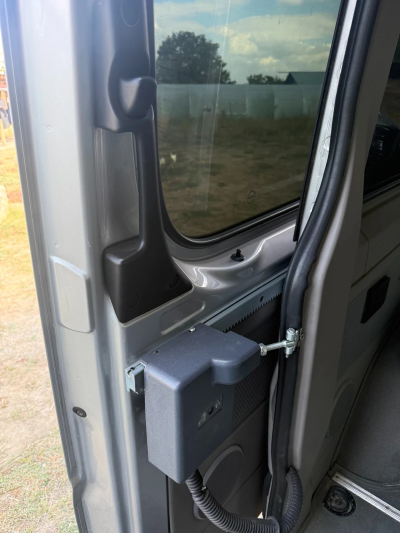 Mercedes-Benz Sprinter 315, снимка 11 - Бусове и автобуси - 52518221