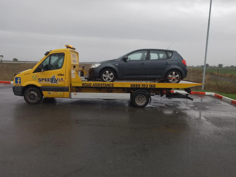 VW Crafter, снимка 7 - Бусове и автобуси - 52642253