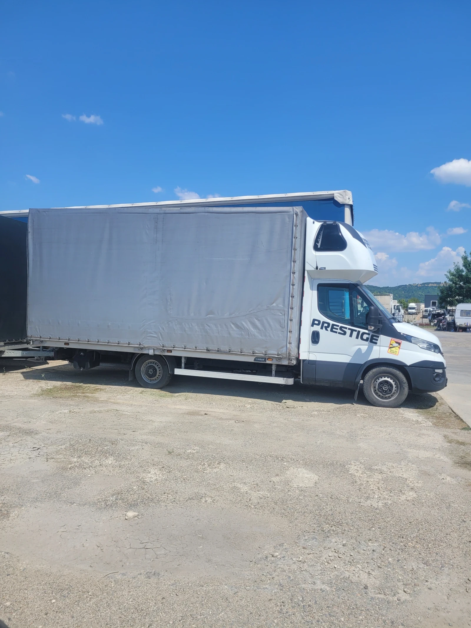 Iveco 35S18 Дейли , снимка 4 - Бусове и автобуси - 55107109