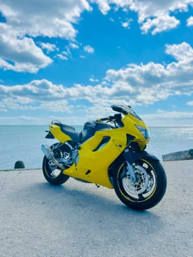  Honda Cbr