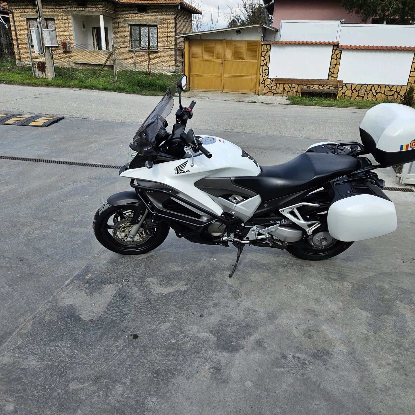 Honda Crossrunner VFR 800X ABS, снимка 9 - Мотоциклети и мототехника - 54624985