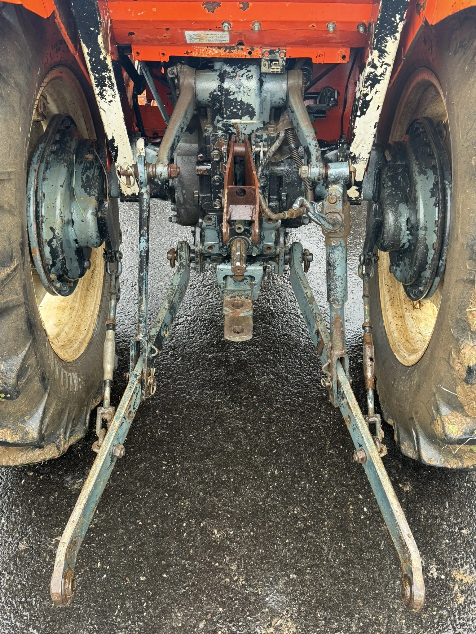 Трактор Kubota L-2802 DT - изображение 4