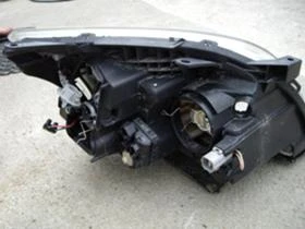 ляв фар за тойота авенсис, снимка 4