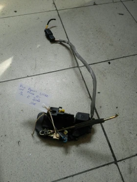 Брава врата предна дясна Киа Каренс