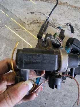 72832800  9641726680 вакуум клапан за турбо PEUGEOT , снимка 2 - Части - 53076183