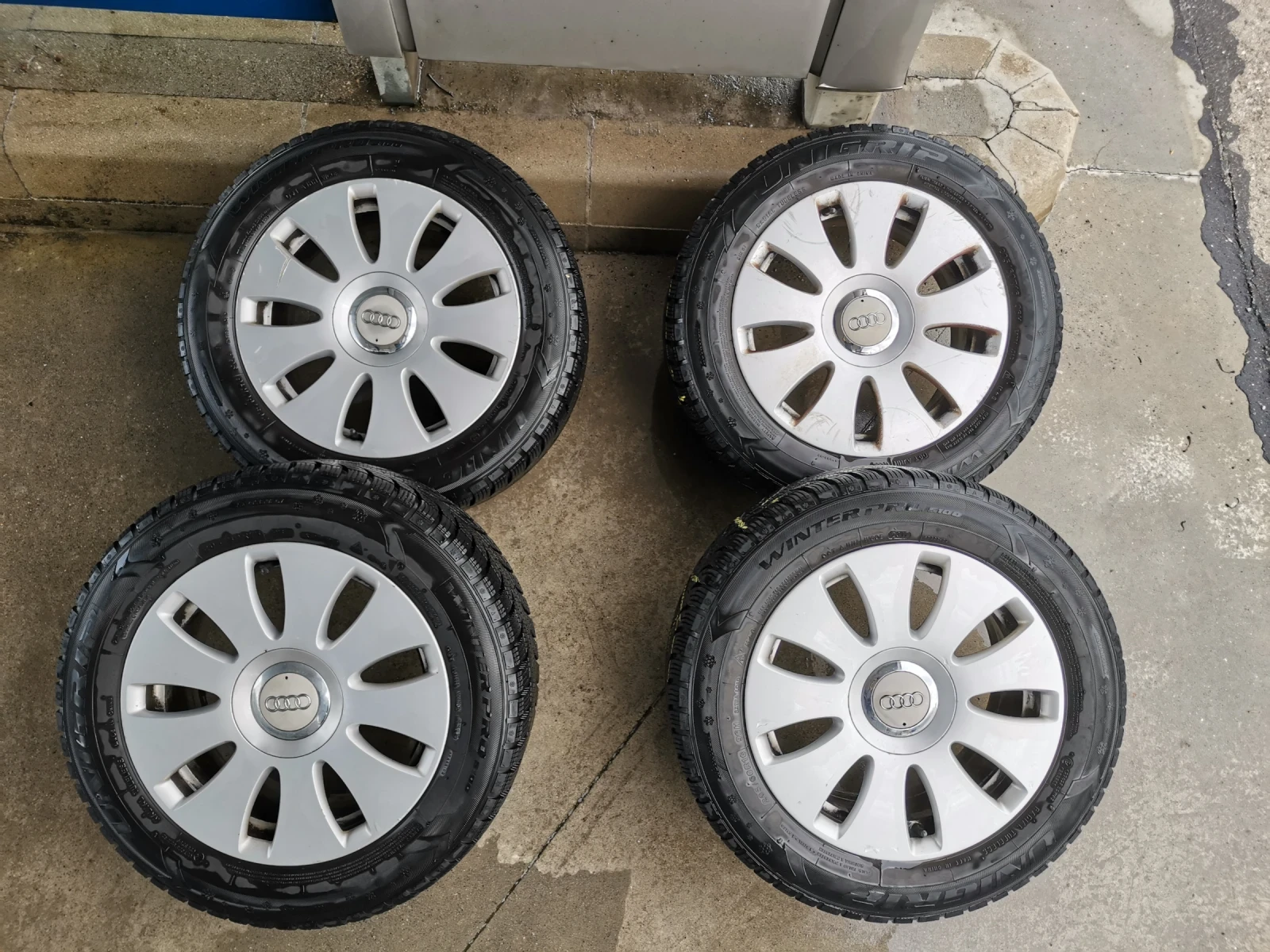 Гуми с джанти Други 205/55R16
