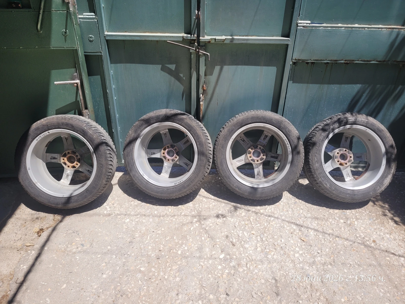 Гуми с джанти Michelin 215/55R17, снимка 6 - Гуми и джанти - 55077231