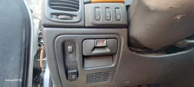 Renault Laguna 2.0 Gas automatic, снимка 12