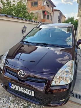 Toyota Corolla verso 2.2 D 4 D facelift, снимка 2